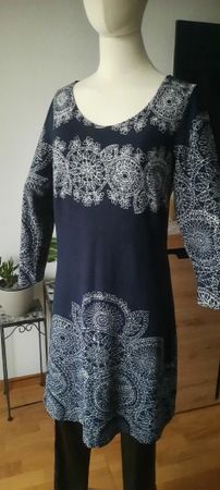 Anna Field Kleid, Gr. 38, blau mit Muster