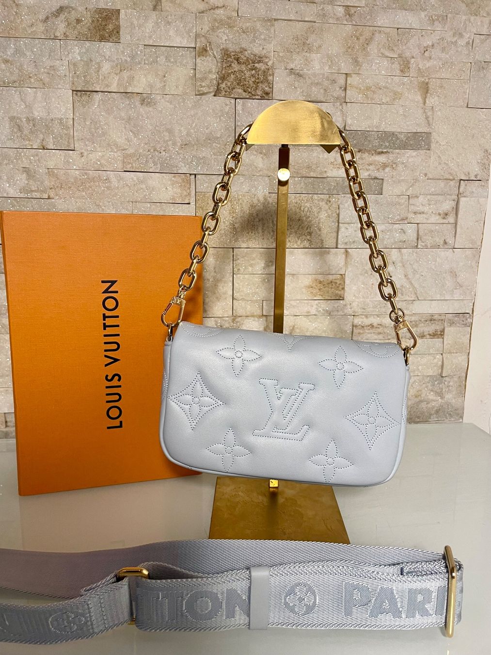 Louis Vuitton Borse da donna: Louis Vuitton Bubblegram Wallet on Strap - Nr. 6 – Usato da Hittnau venduto da LuxAndMore 3