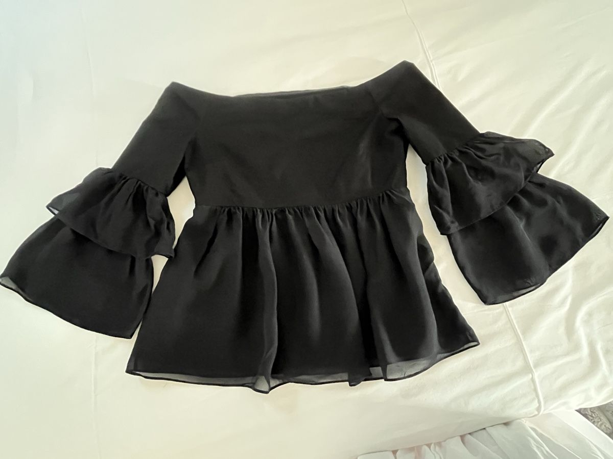 Blusen: Bluse  – Gebraucht aus Bäch SZ von cmo_6ks5 9