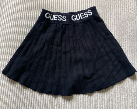 Guess Jupe Rock Skirt Plissee Schwarz Strick Gr. S NEU