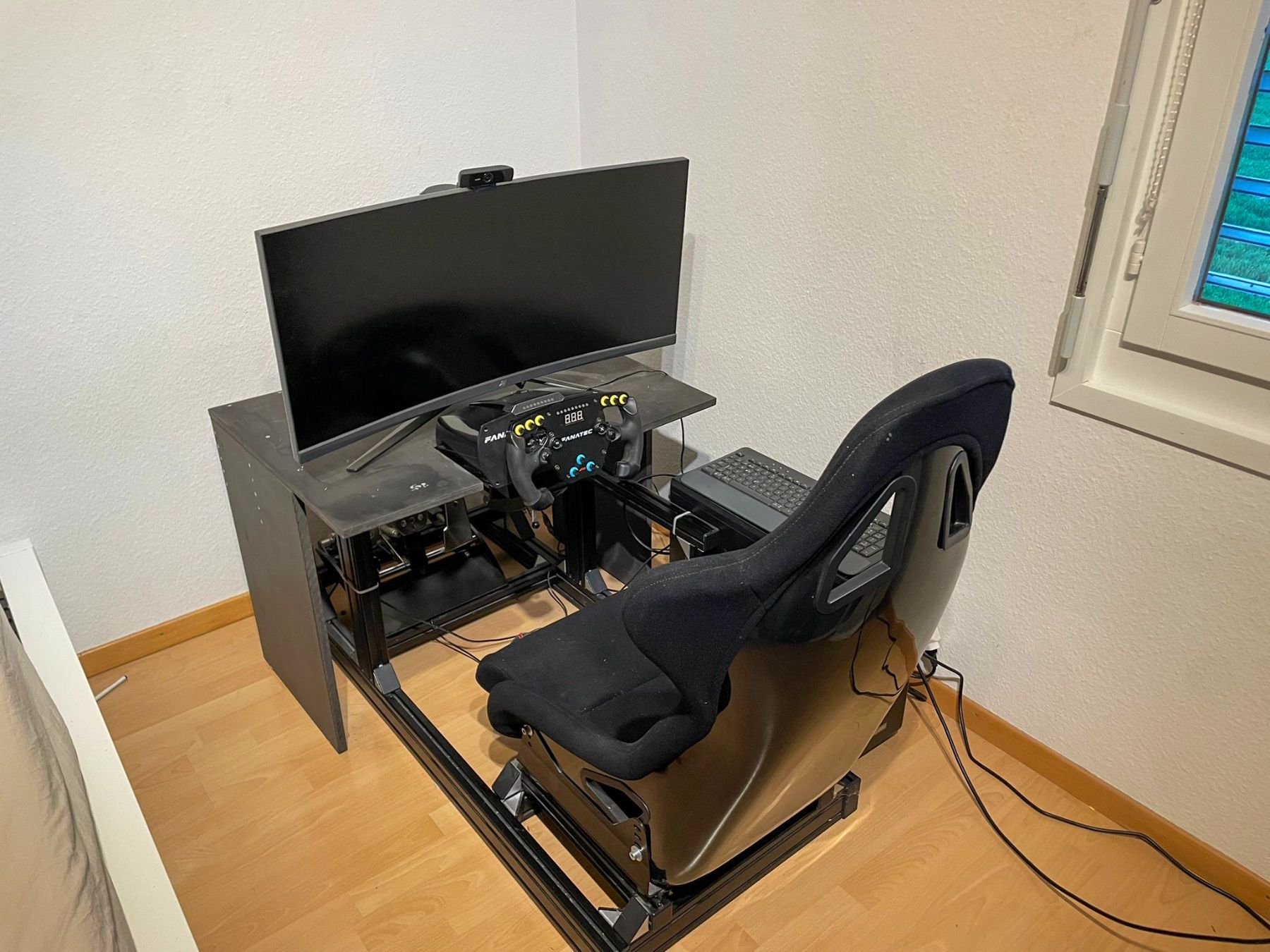 Microsoft Console: Racing Simulator set komplett – Usato da Hünenberg venduto da sverige72