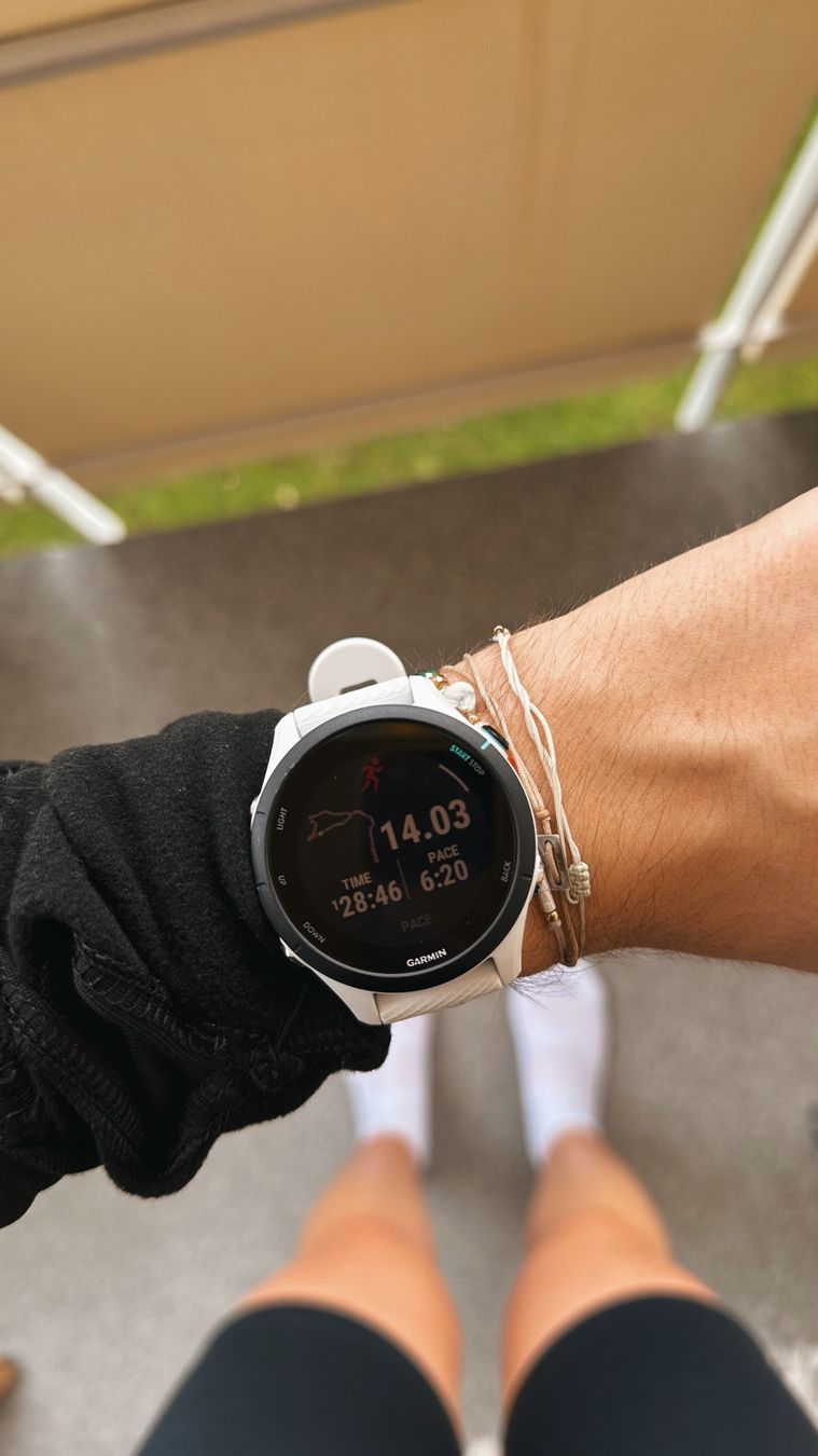 Garmin Smartwatch: Garmin Forerunner 255s – Gebraucht aus Zürich von ana_wnx8 2