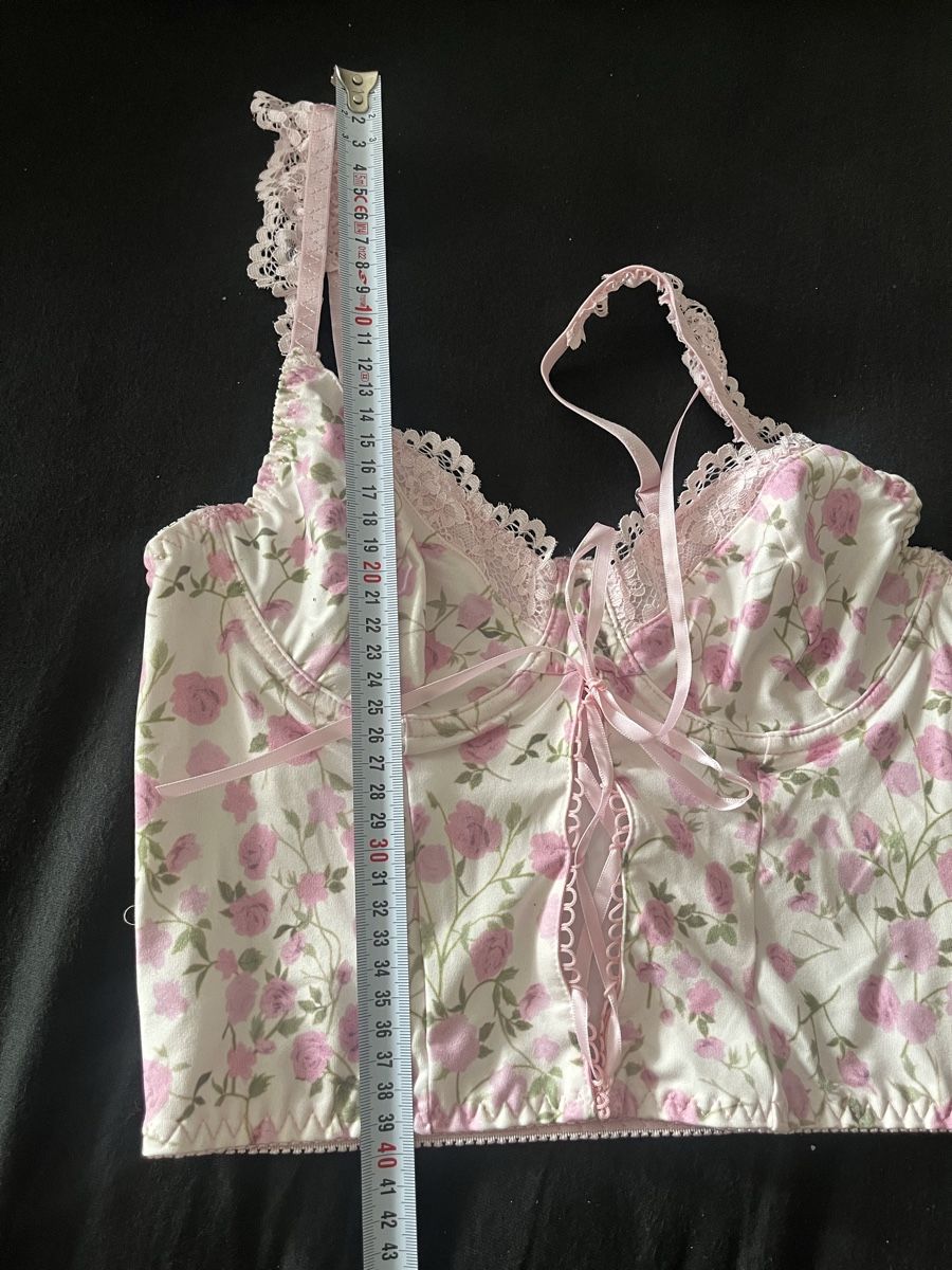Top: Floral Print Corset Top – Nuovo (secondo la descrizione) da Olten venduto da sae_82z2 4