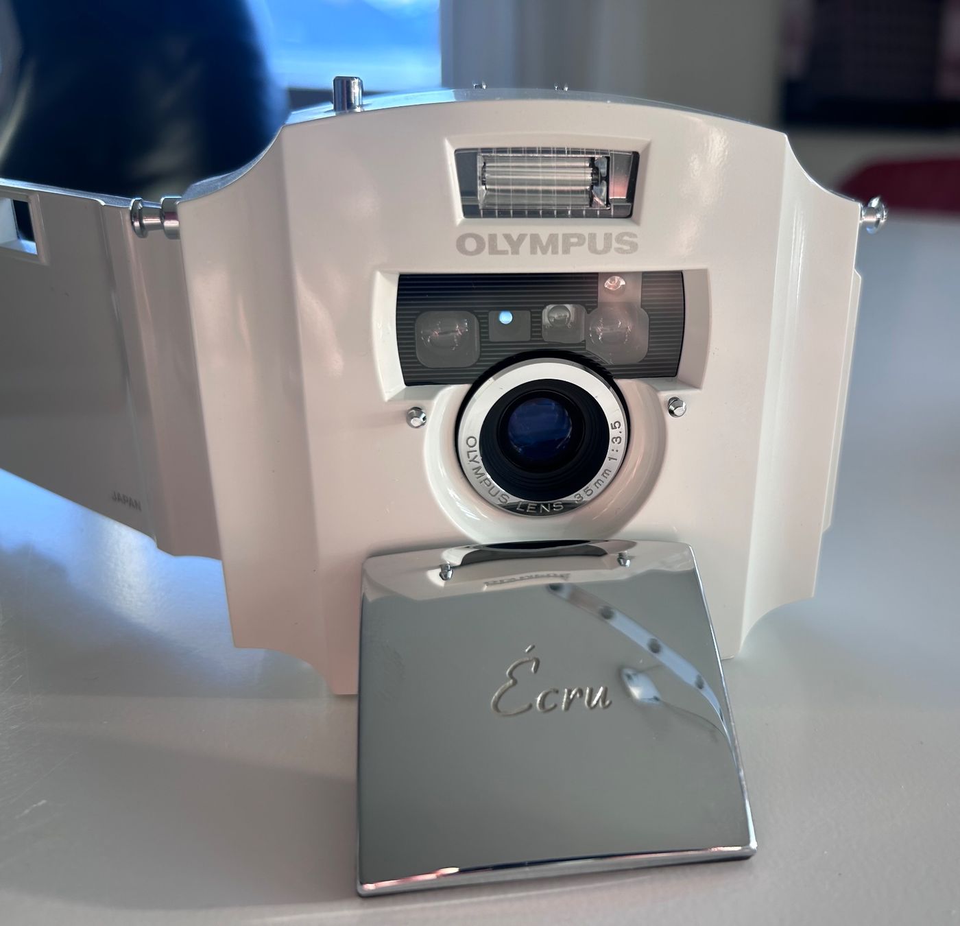 Olympus Fotocamera: Olympus Ecru Sammlerkamera,  Winter Schnäppchen – Nuovo e nell'imballaggio originale da Immensee venduto da Spengler8 3