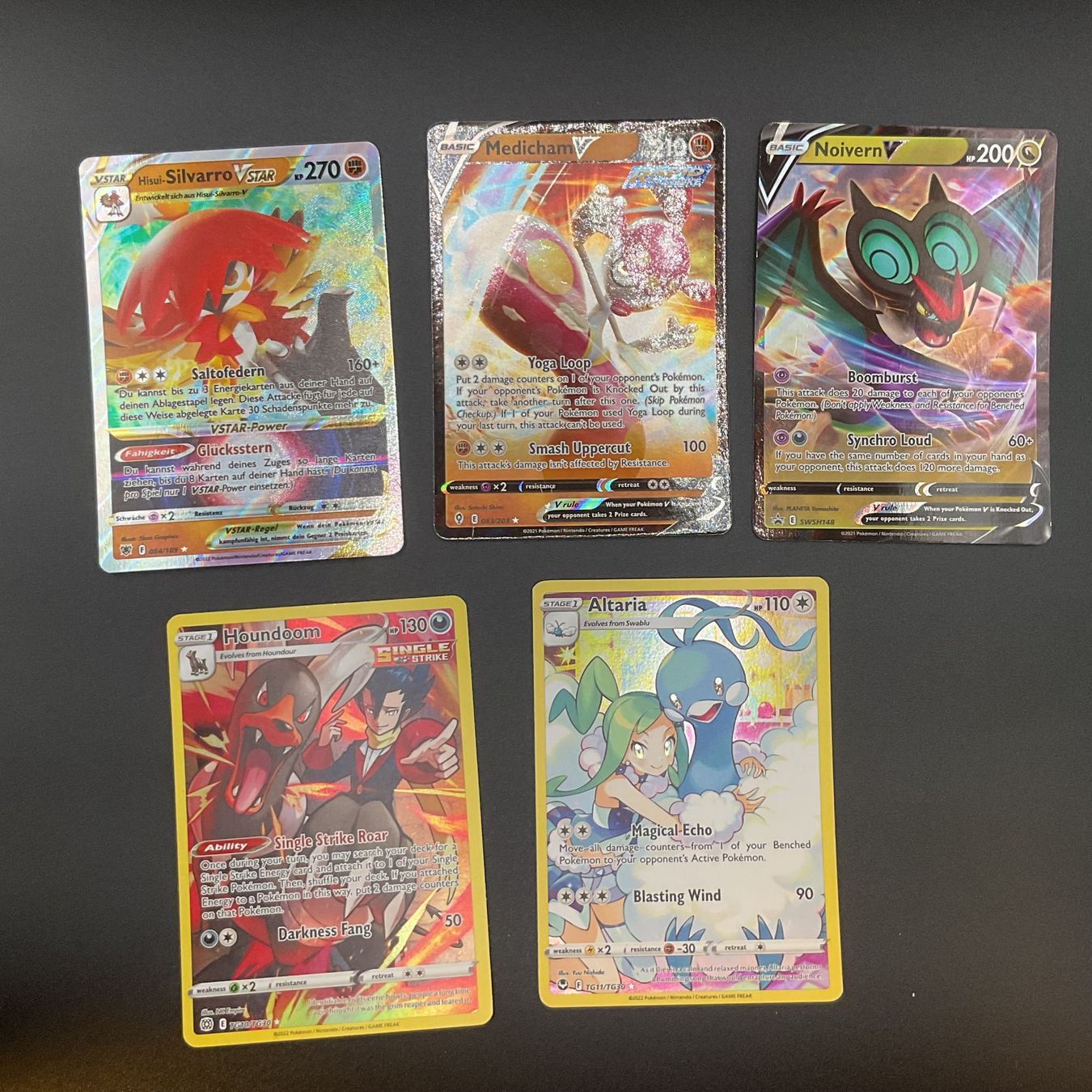 Pokémon Carte collezionabili: Pokémon Vstar / V / AR Bundle DE/EN Ab 1 -. – Usato da Niederuzwil venduto da NadineS75