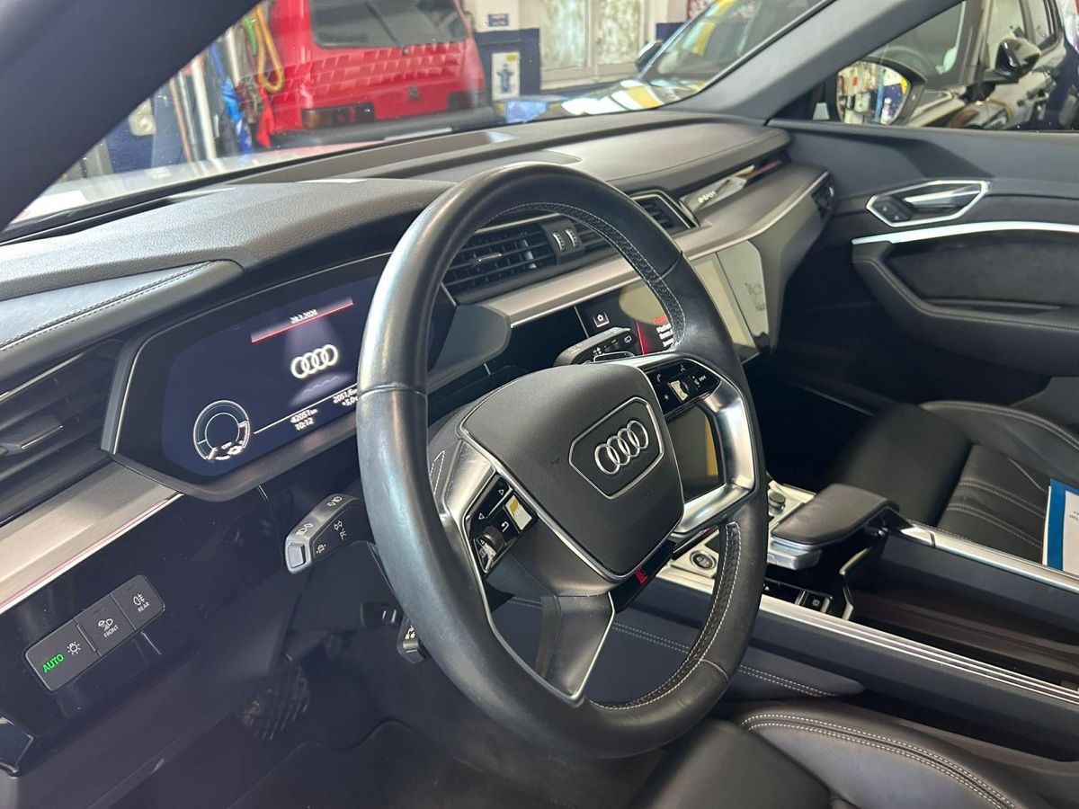 Audi Automobili: Audi e-tron advance Black Edition – Usato da Mönchaltorf venduto da steffierz 4