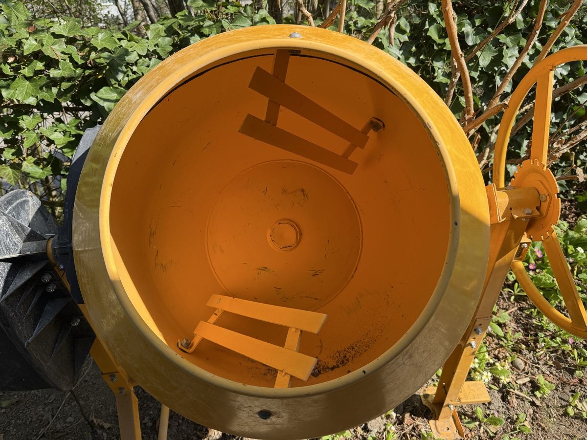Tutte le macchine: Betonmischer elektrisch – Usato da Zofingen venduto da zzzzzz 1