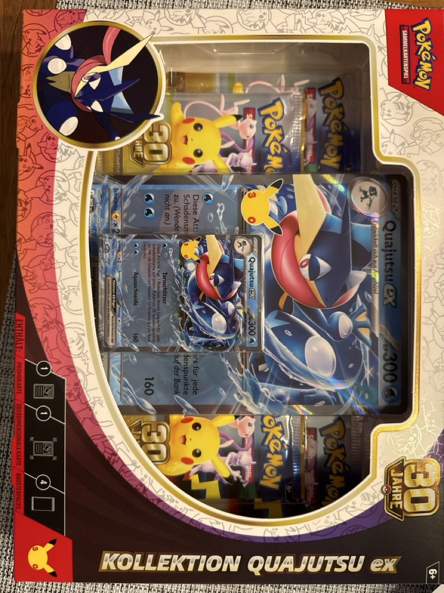 Pokémon Cartes à collectionner: 30th Anniversary Greninja Collection | DE – Neuf avec emballage d'origine à Luzern par kre_2zjq