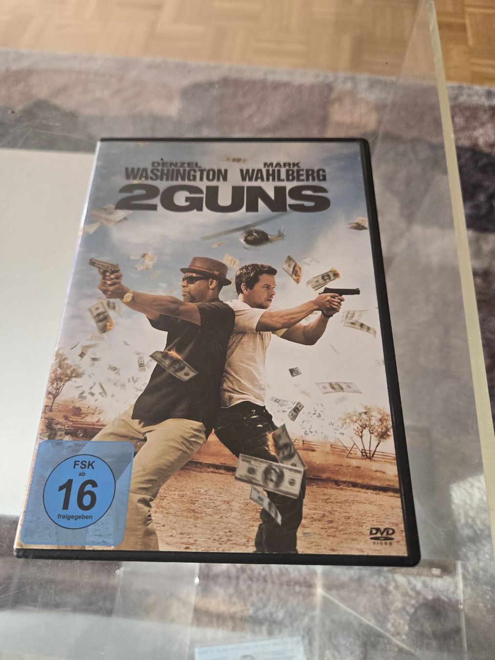 Tous les DVDs: 2 Guns DVD – D'occasion à Bussigny par Kfdlt