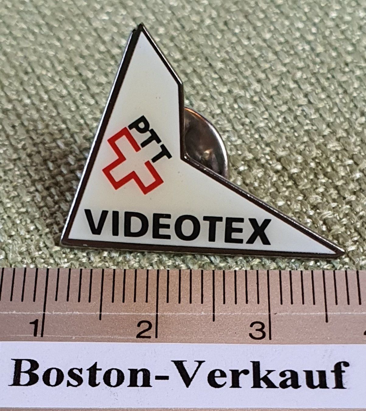 Spille: A498 - Pin PTT Videotex - Die Post – Usato da Reinach BL venduto da Boston-Verkauf 1