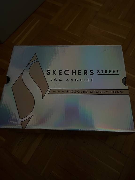 Scarpe da donna: Chaussures Sketchers taille 36 – Usato da Cugy FR venduto da mcm_c89l 2