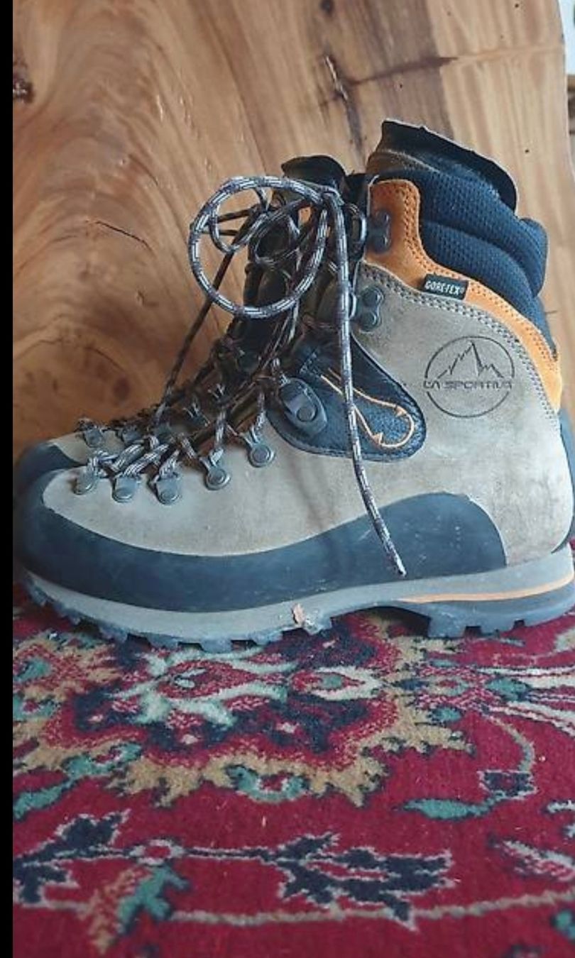 La Sportiva Scarpe da uomo: bergschuhe la sportiva – Usato da Winterthur venduto da Xiany