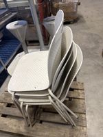 Stapelstühle weiss Metall, 4 Stk, gebraucht