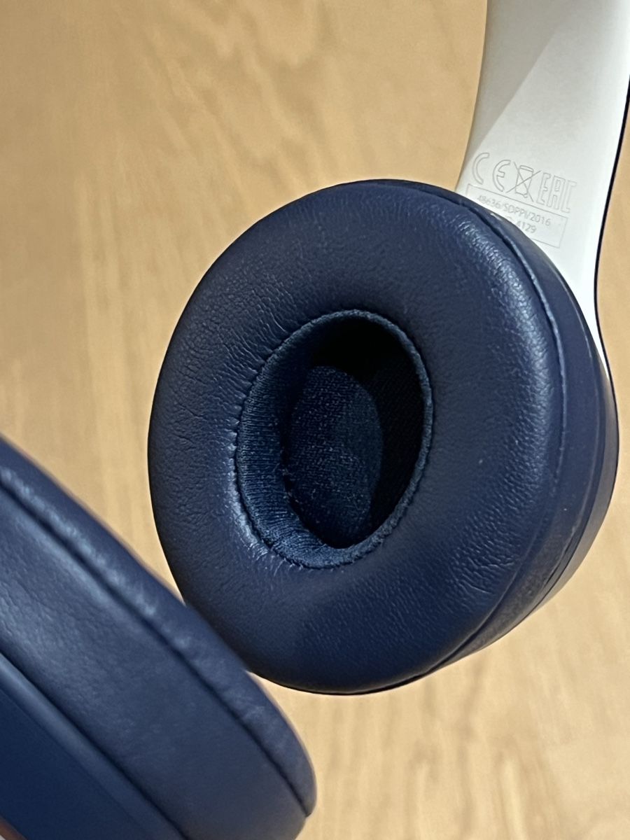 Beats Cuffie: Beats Solo3 Wireless Kopfhörer – Usato da Teufen AR venduto da pas_5nt9 4