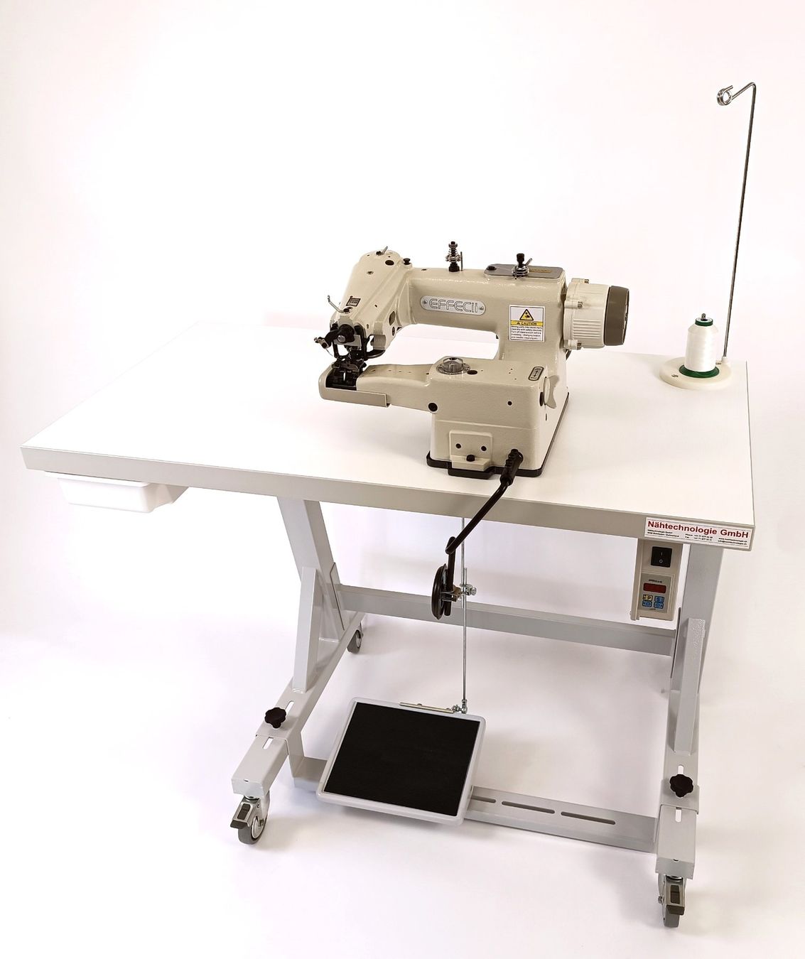 Macchine da cucire: Blindstich Industrienähmaschine EFFECI 101 DD, neu – Nuovo e nell'imballaggio originale da Rehetobel venduto da dani034 1