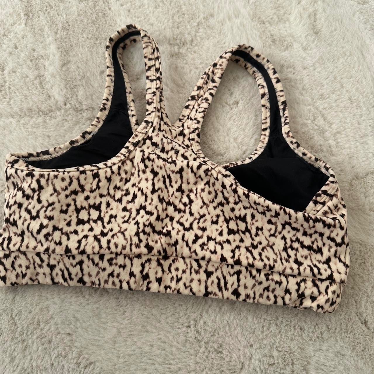 Lululemon Top: Varley Sport bh – Usato da Konolfingen venduto da gle_nbf9 1