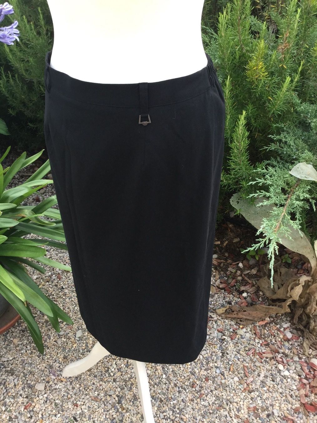 Gonne: Jupe noire marque KINGFIELD Fr.39.95 new – Nuovo e nell'imballaggio originale da Agiez venduto da chouchanelle 4