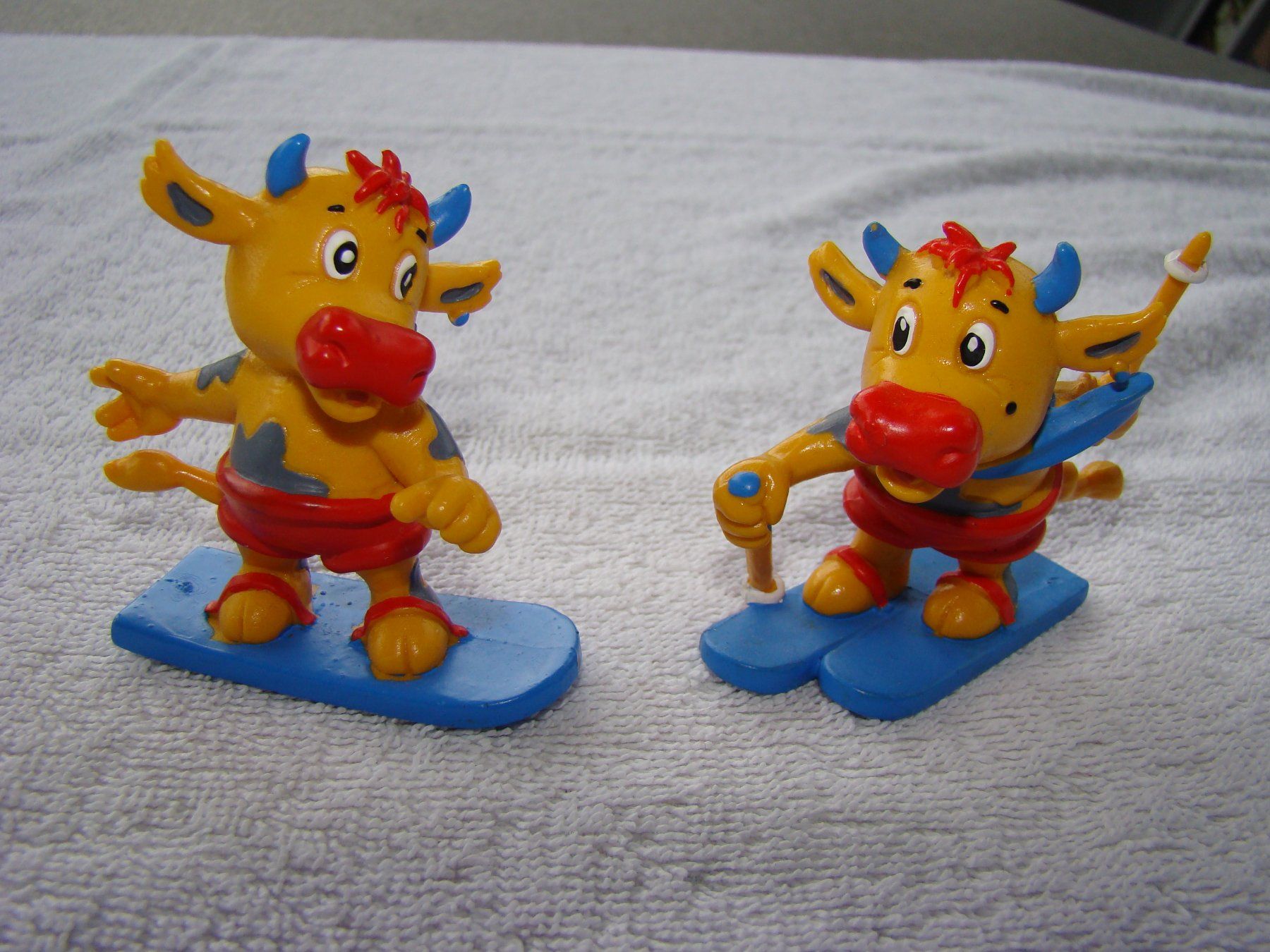 Bullyland Statuette: 2 Figuren Kuh Berta Bullyland – Usato da Malters venduto da burzi
