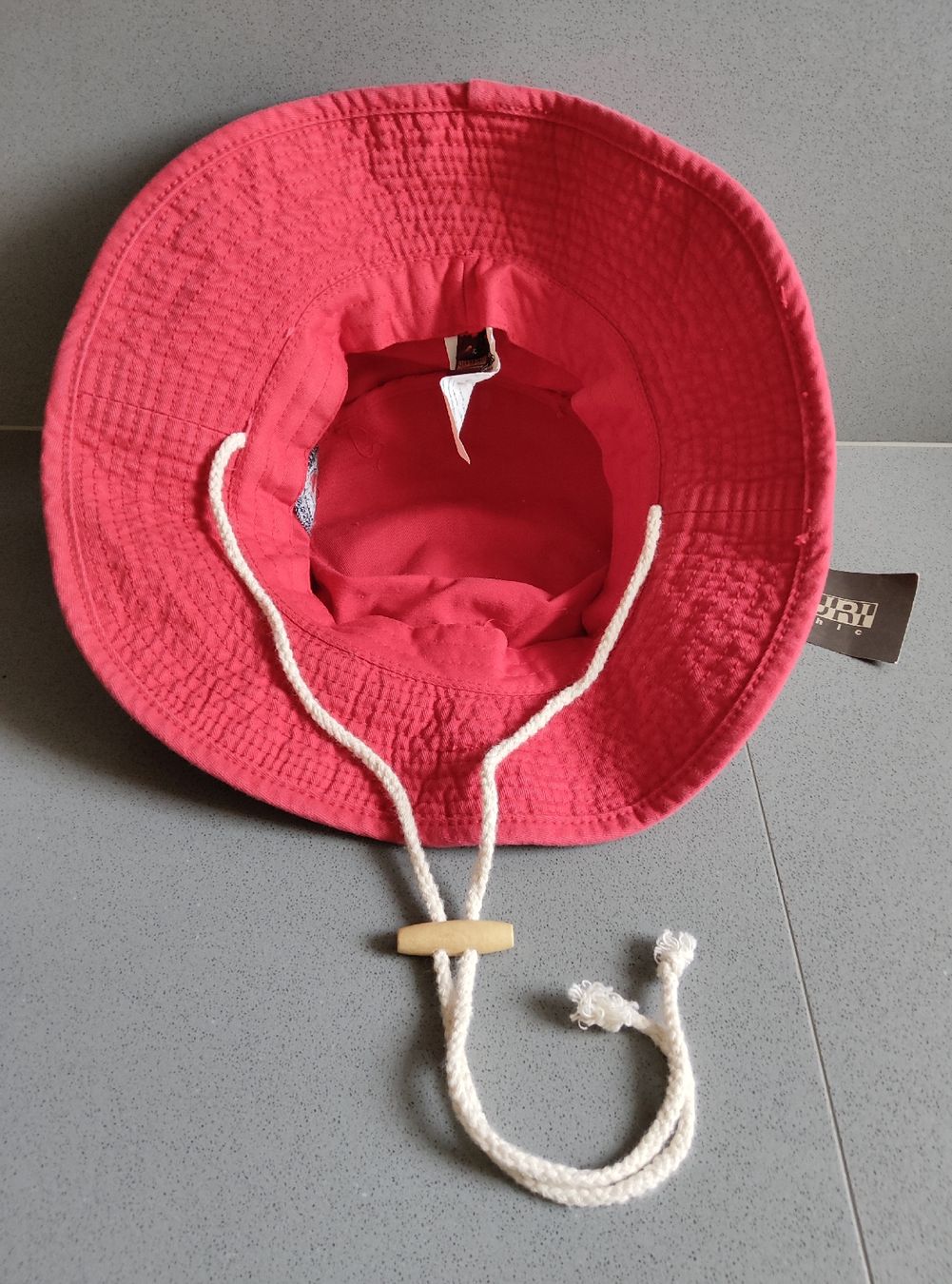 Napapijri Copricapi, berretti & cappellini: DESIGN BUCKET HAT / NAPAPIJRI / NEU – Nuovo e nell'imballaggio originale da Minusio venduto da Todesca 7