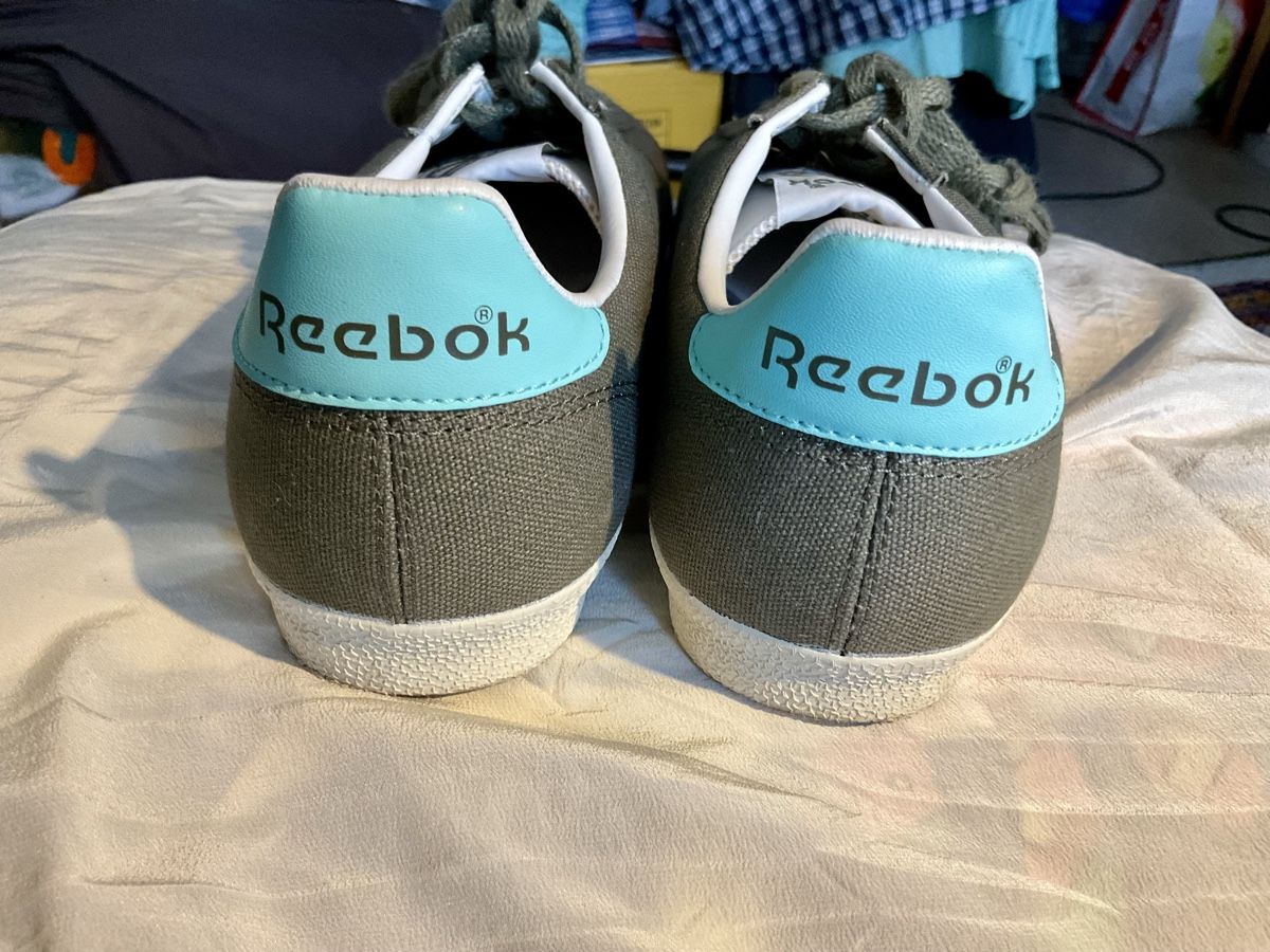 Reebok Scarpe da uomo: Schuhe Sneakers – Nuovo (secondo la descrizione) da Herisau venduto da eri_2tb5 1