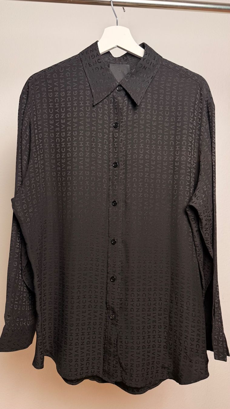 Givenchy Camicie: Givenchy Hemd – Nuovo (secondo la descrizione) da Burgdorf venduto da ime_f9f6