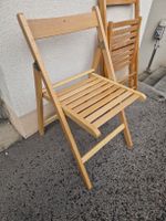 Klappstühle aus Holz, ideal für den Garten oder Balkon