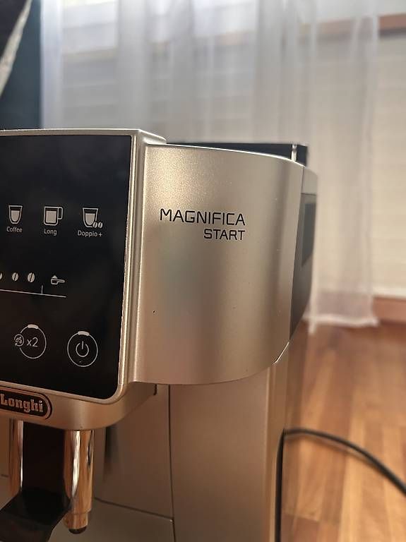 Macchine per caffè & Macchine per espresso: Kaffemaschine DeLonghi neu 400 CHF – Usato da Abtwil SG venduto da mausi2016 3