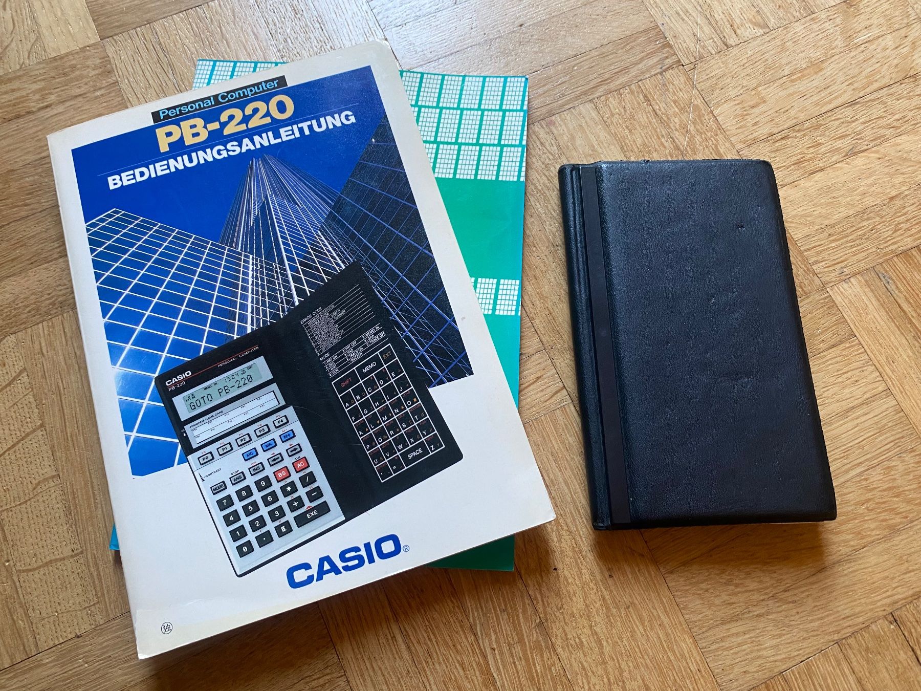 Casio Calcolatrici tascabili: Casio PB-220 Pocket Computer aus 1986 – Usato da Adliswil venduto da synchrot 3