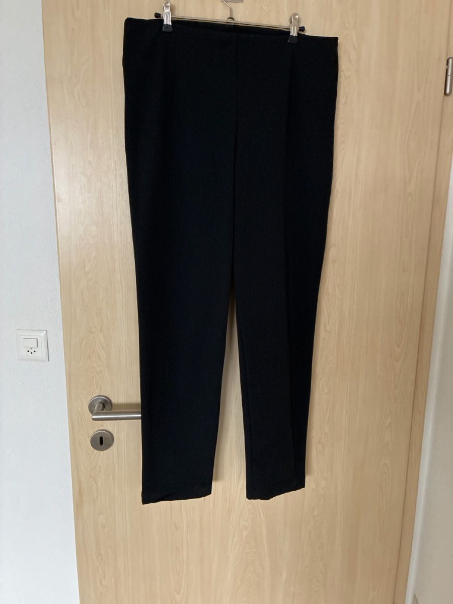 Rundholz Hosen: Damenhose Rundholz – Gebraucht aus Cheyres von zwischendurch