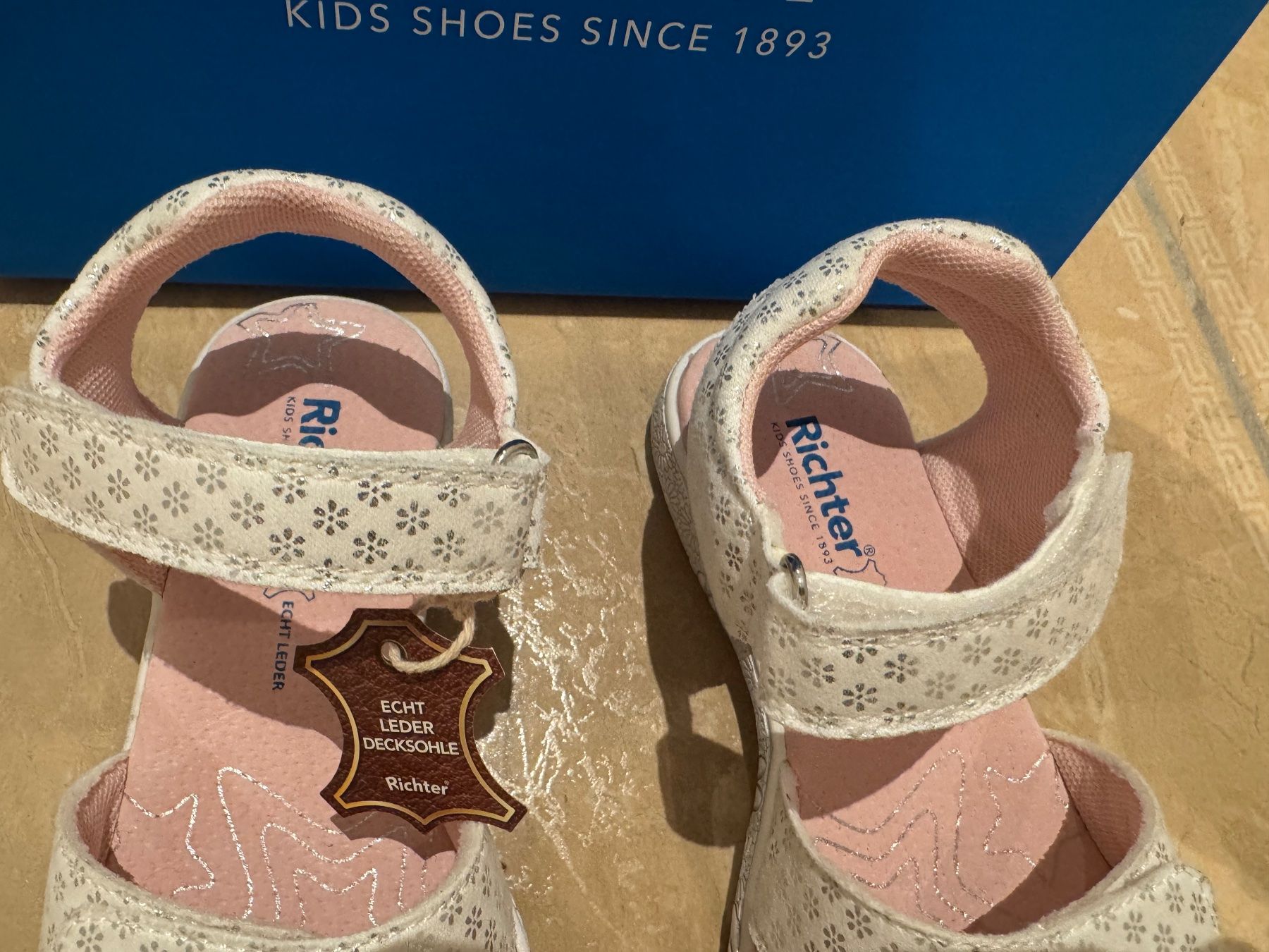 Scarpe per ragazze: Richter neue Ledersandalen, 33 – Nuovo e nell'imballaggio originale da Klingnau venduto da Markus14 3