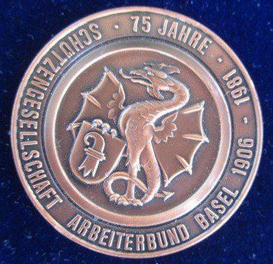 Médailles: 75 Jahre Schützengesellschaft Arbeiterbund Basel 1906-1981 – D'occasion à Luzern par Horoskop1