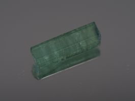 Ab 1CHF - Natural Tourmaline (1 Rohstein) 2.39ct