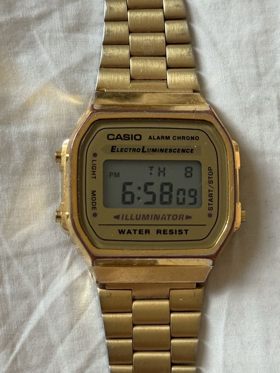 Casio Orologi: Casio Digital Uhr  – Usato da Zürich venduto da yneez