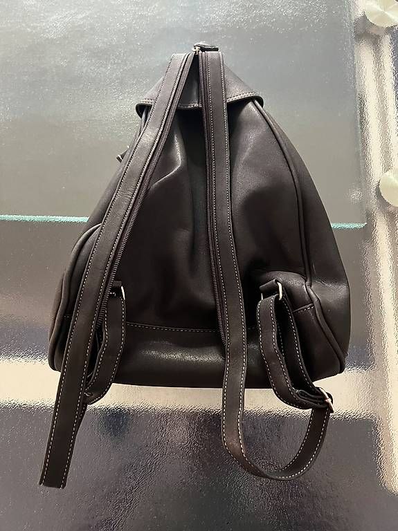 Zaini: Eleganter Kunstleder Rucksack in Anthrazit – Usato da Allschwil venduto da Hesch13 3