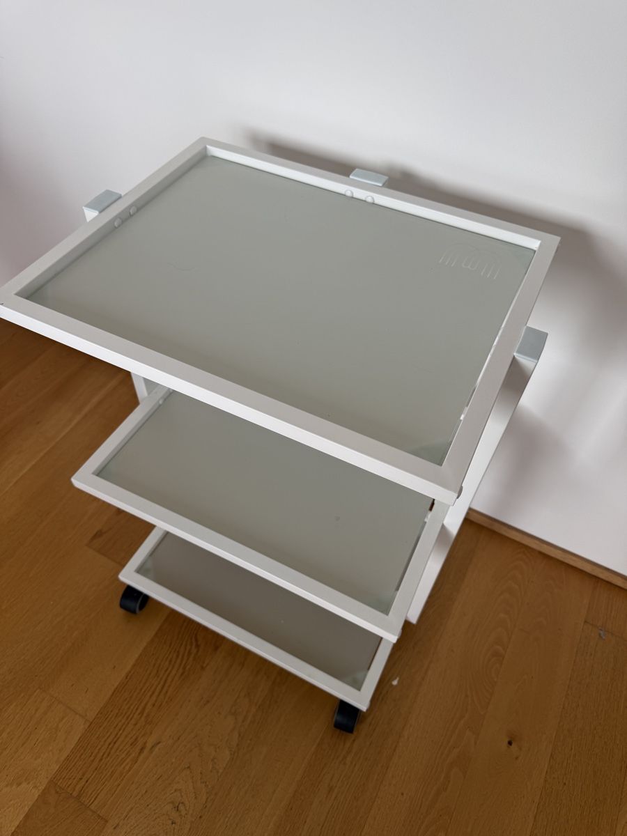 Möbel & Einrichtung: White Trolley 3 Shelves with Wheels – Gebraucht aus Zürich von dul_wd8p 2