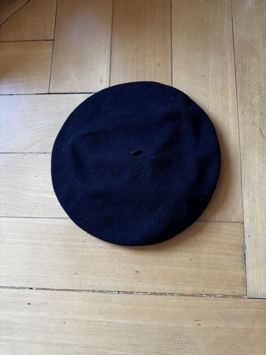 Chapeaux, bonnets & casquettes: Baskenmütze – D'occasion à Zürich par estelue