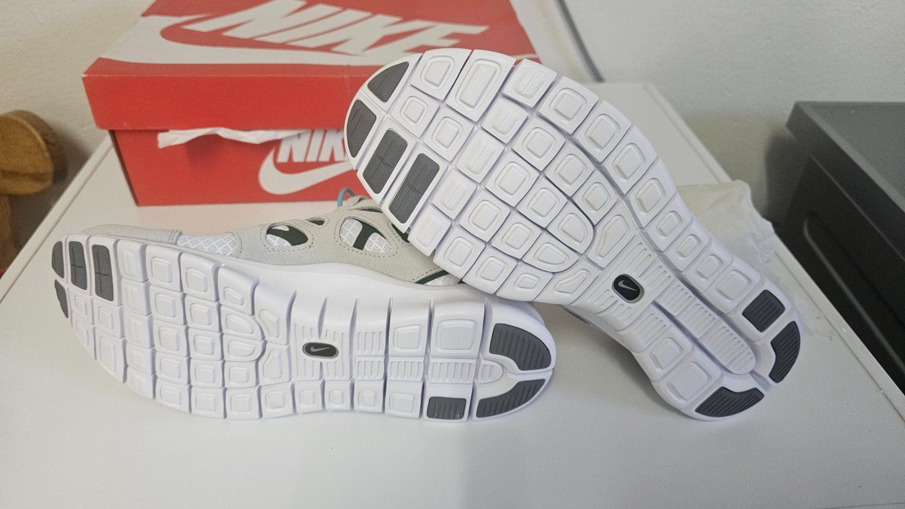 Nike Herrenschuhe: Nike Free Run 2 , taille 42.5 – Neu und originalverpackt aus St-Prex von sebgav 5