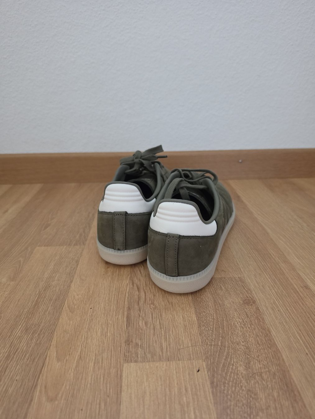 Adidas Herrenschuhe: Adidas Samba Grün – Neu (gemäss Beschreibung) aus Belp von fabiocardoso 2