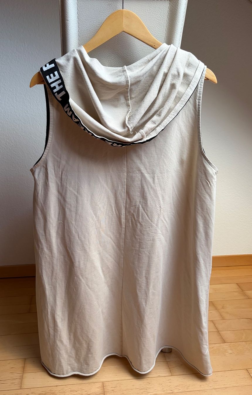 Gilet & Giacche senza maniche: 158C Oversized Gilet Gr.M/L – Usato da Unterägeri venduto da Jutka_04 4
