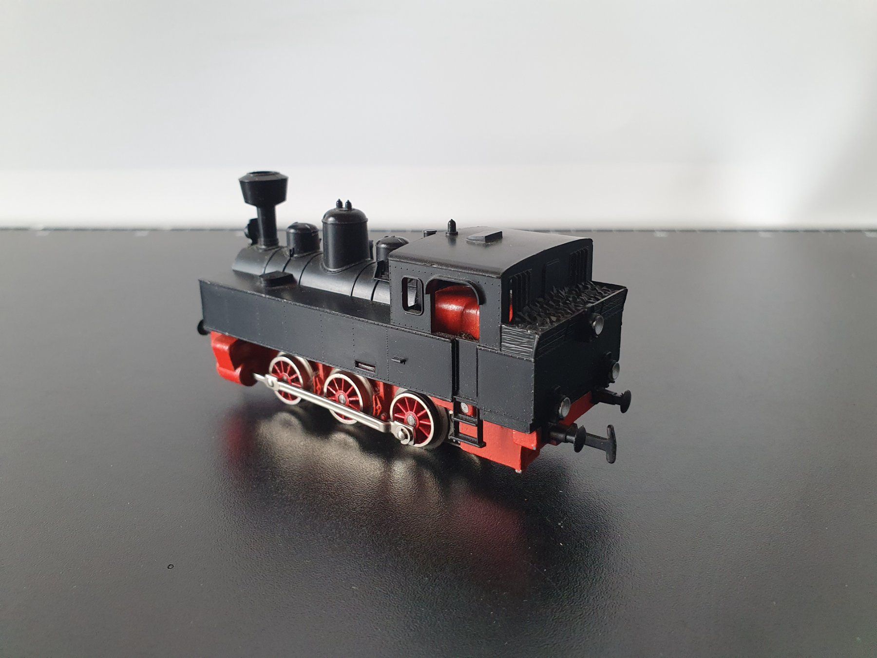 Märklin Modellini di ferrovie: MÄRKLIN: KLEINE TENDERDAMPFLOK – Usato da Biglen venduto da taunus82 2