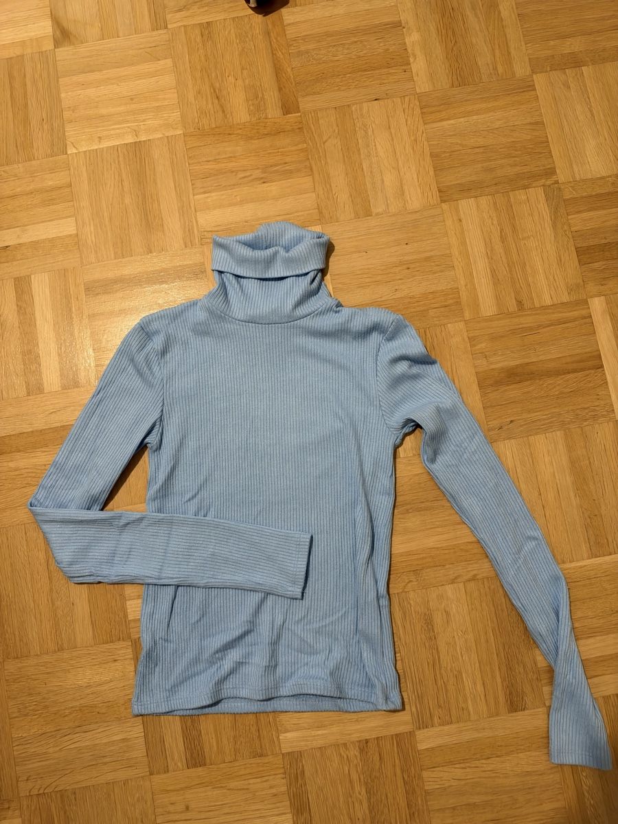 Maglioni & Felpe: neu Rollkragenpullover NewYorker – Nuovo (secondo la descrizione) da Biel/Bienne venduto da Peeeep10 1