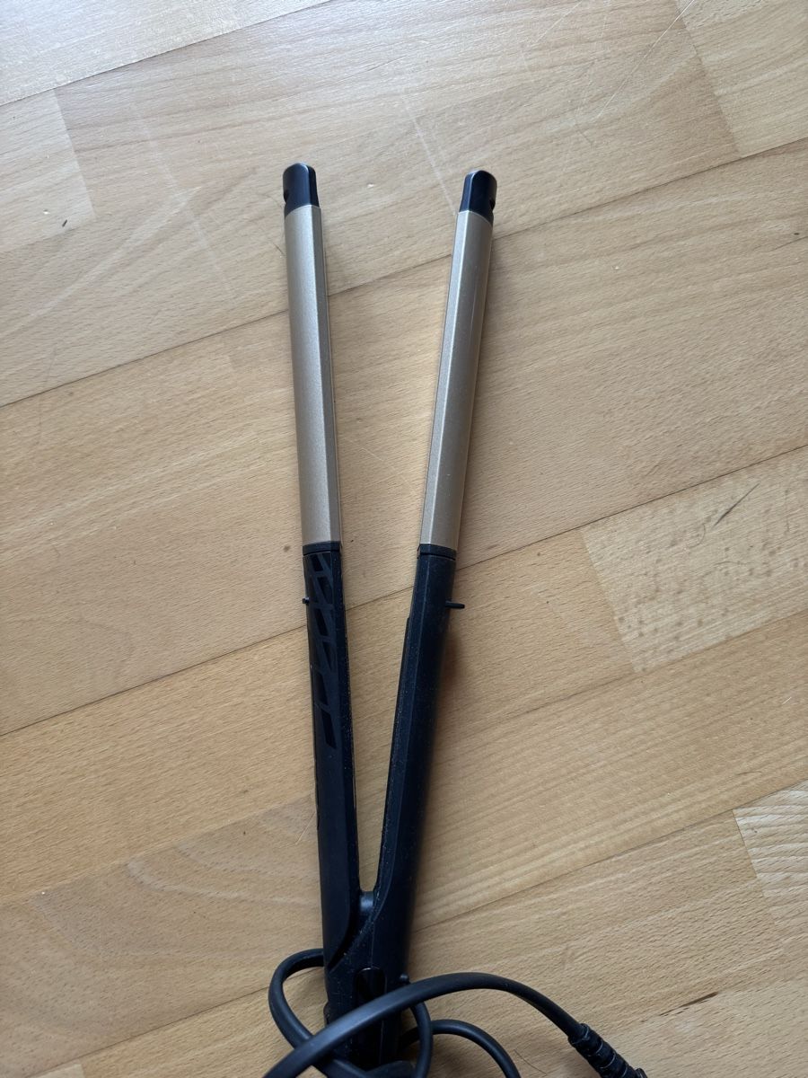 BaByliss Piastre & Arricciacapelli: BaByliss Glätteisen / Lockenstab – Nuovo (secondo la descrizione) da Marbach SG venduto da Noelia.La 1