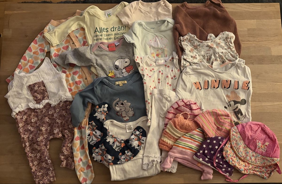 Lotti & Set di vestiti: Kleiderpaket 62 – Usato da Turbenthal venduto da Rami.96