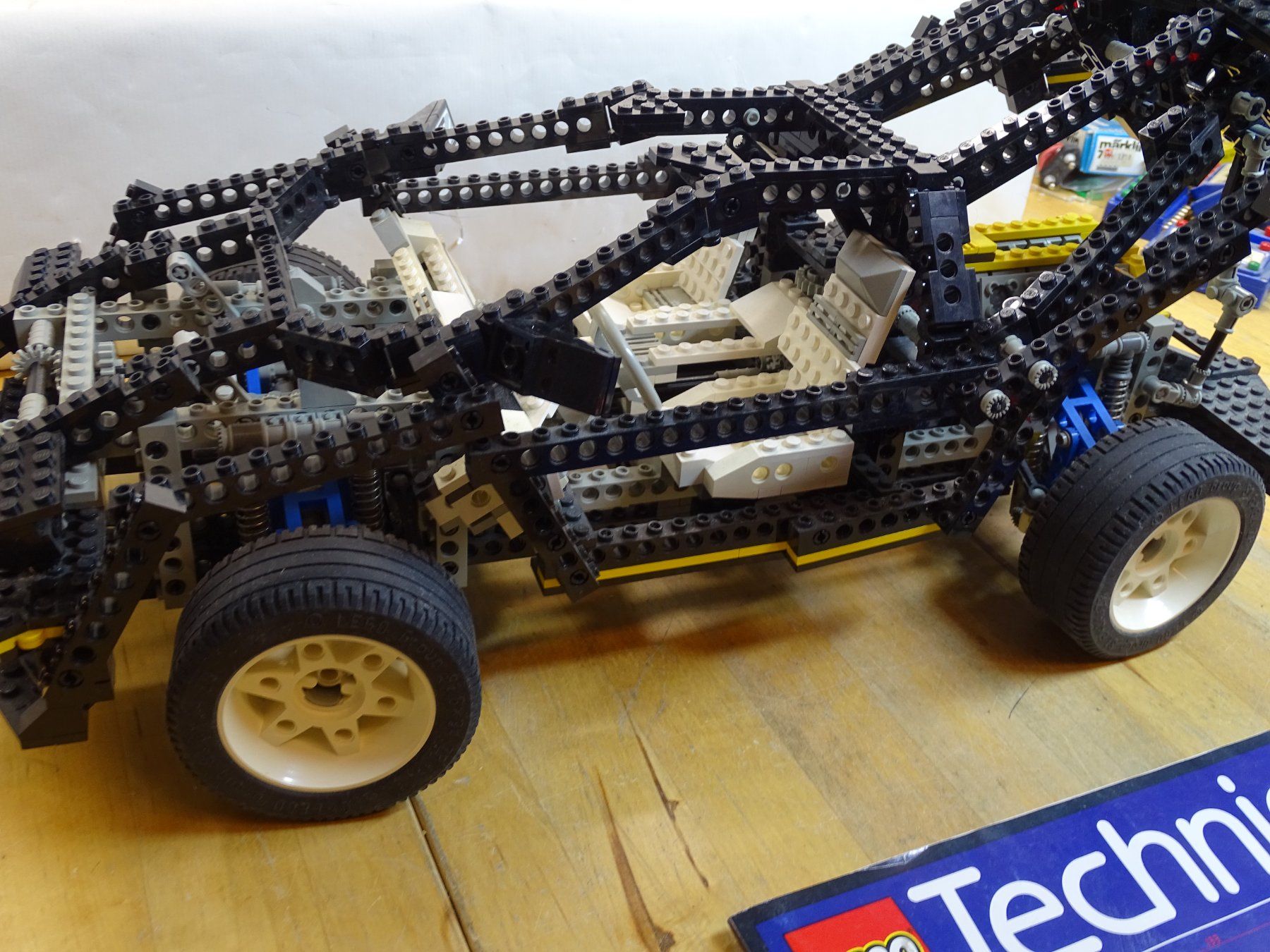 Technics Baukästen: Lego Technic 8880 Super Car mit Bauanleitung – Gebraucht aus Wohlen AG von Bricktoys 3