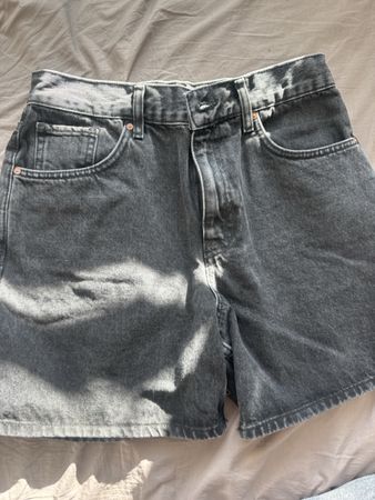 Mango Shorts