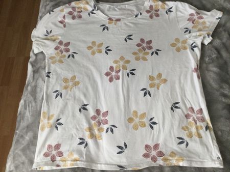T - Shirt 
