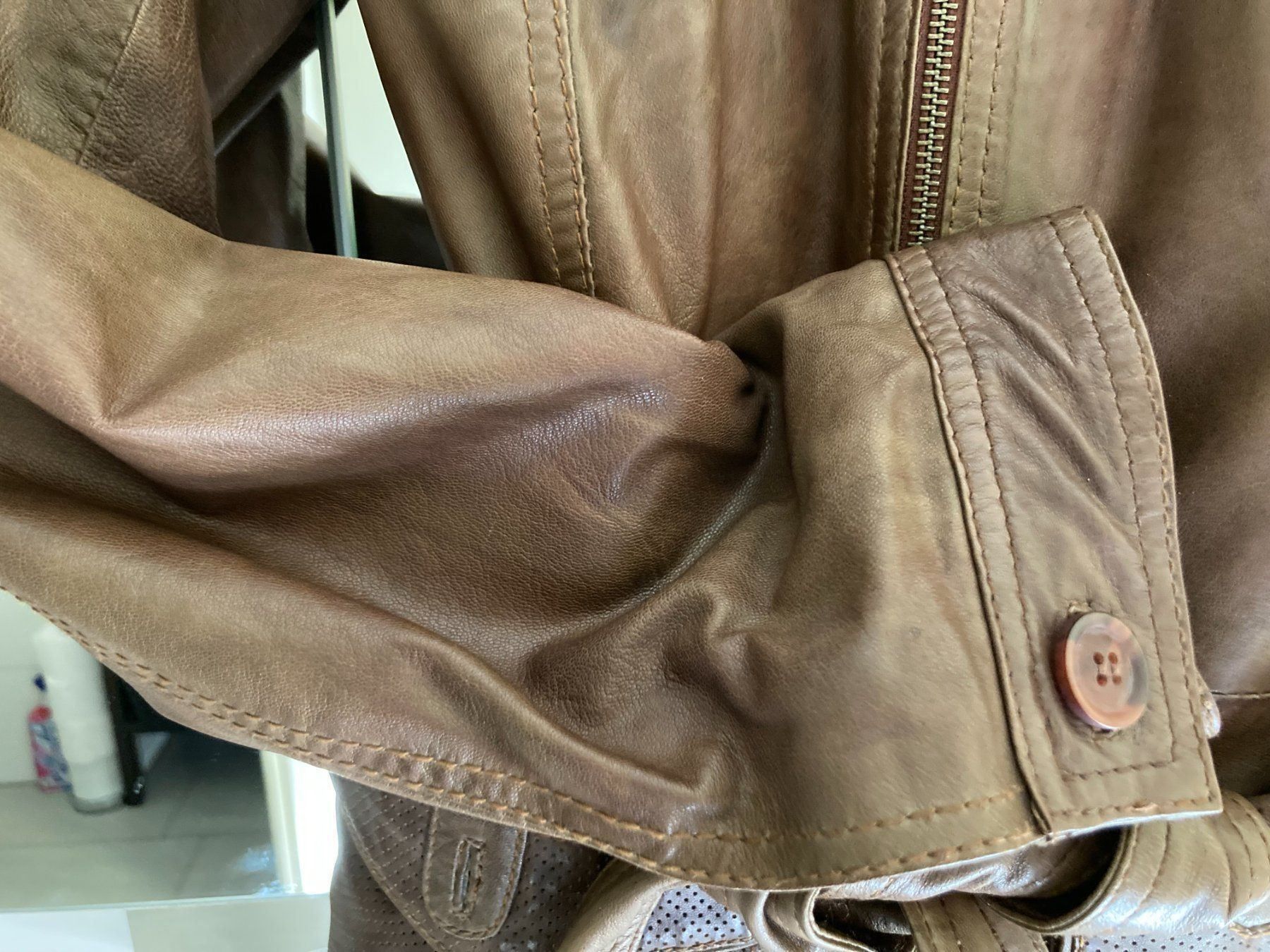 Giacche: Damen-Lederjacke Gr. 38, Rehbraun – Usato da Nebikon venduto da zesette 4