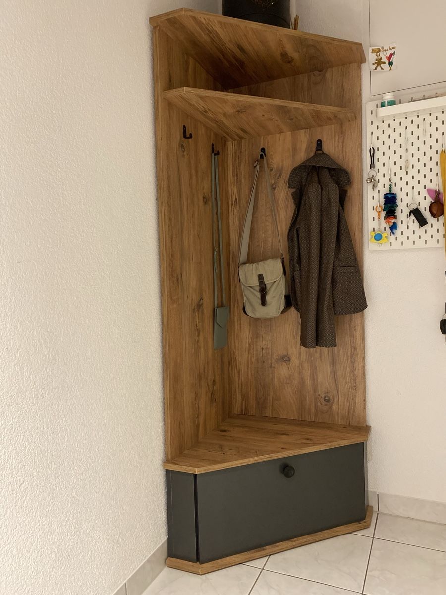 Garderobe: Garderobe – Gebraucht aus Freienwil von oss078
