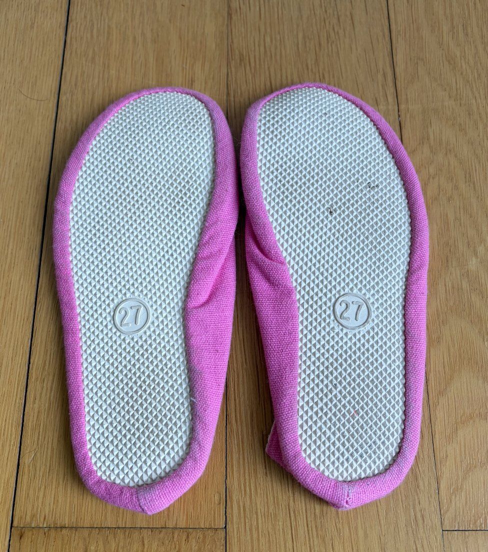 Scarpe per ragazze: Turnschuhe  Gr.27 – Usato da Stäfa venduto da TheGoldenRabbit 1