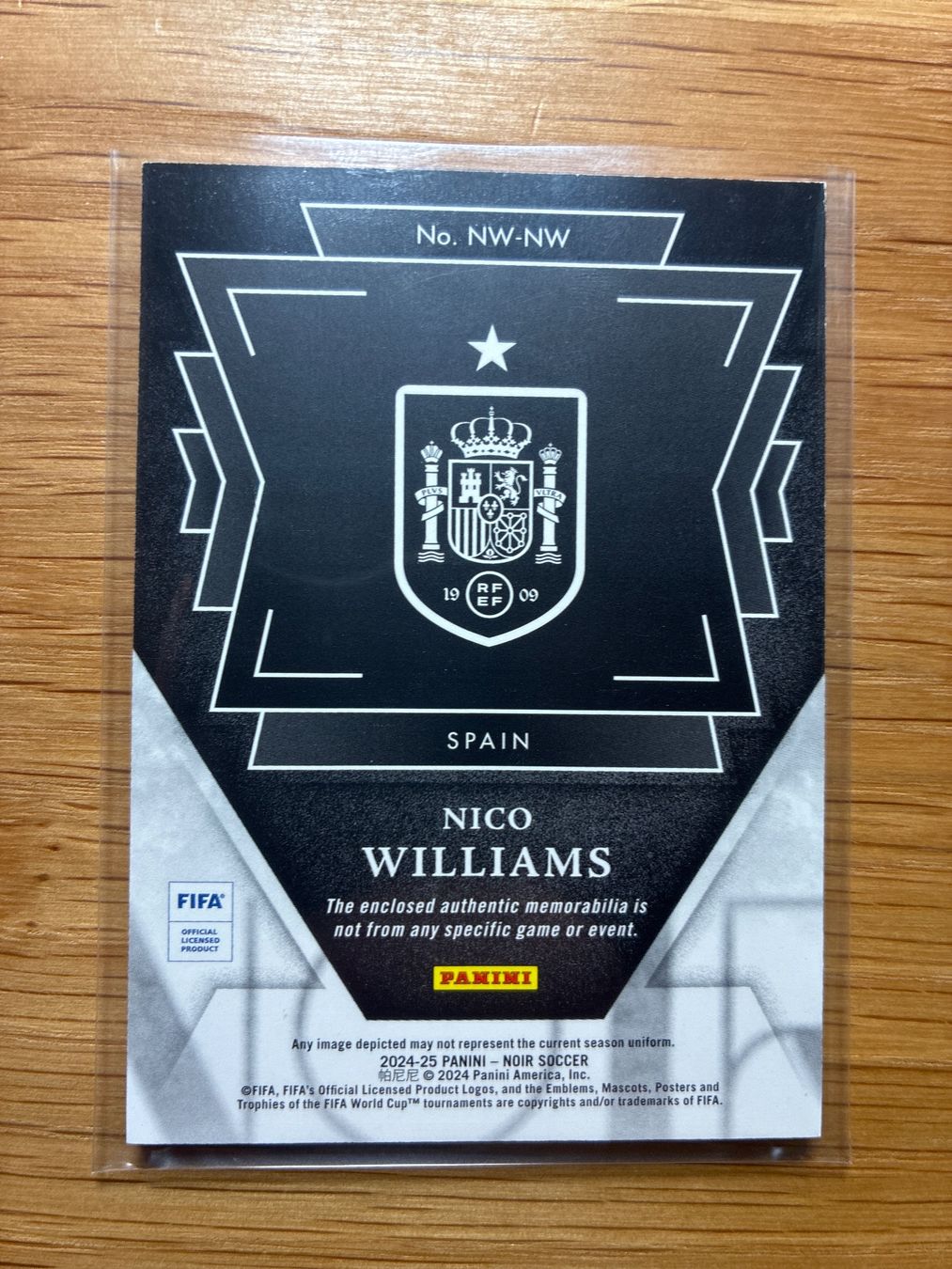 Topps Sammelbilder & Trading cards: Panini Noir Nico Williams Spanien Patch /65 – Gebraucht aus Wangenried von Garagara 1